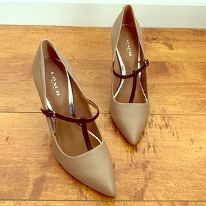 Coach Fulton Heels in Mink-Grey/Black, Size 6B